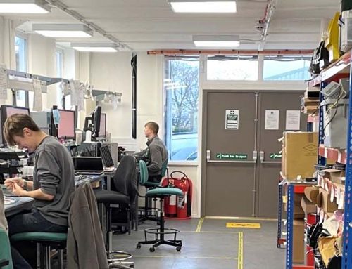 2 engineers complete their apprenticeships